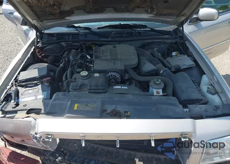 2008 Mercury Grand Marquis Gs z USA, uszkodzony, nr VIN 2MEFM74V98X612481